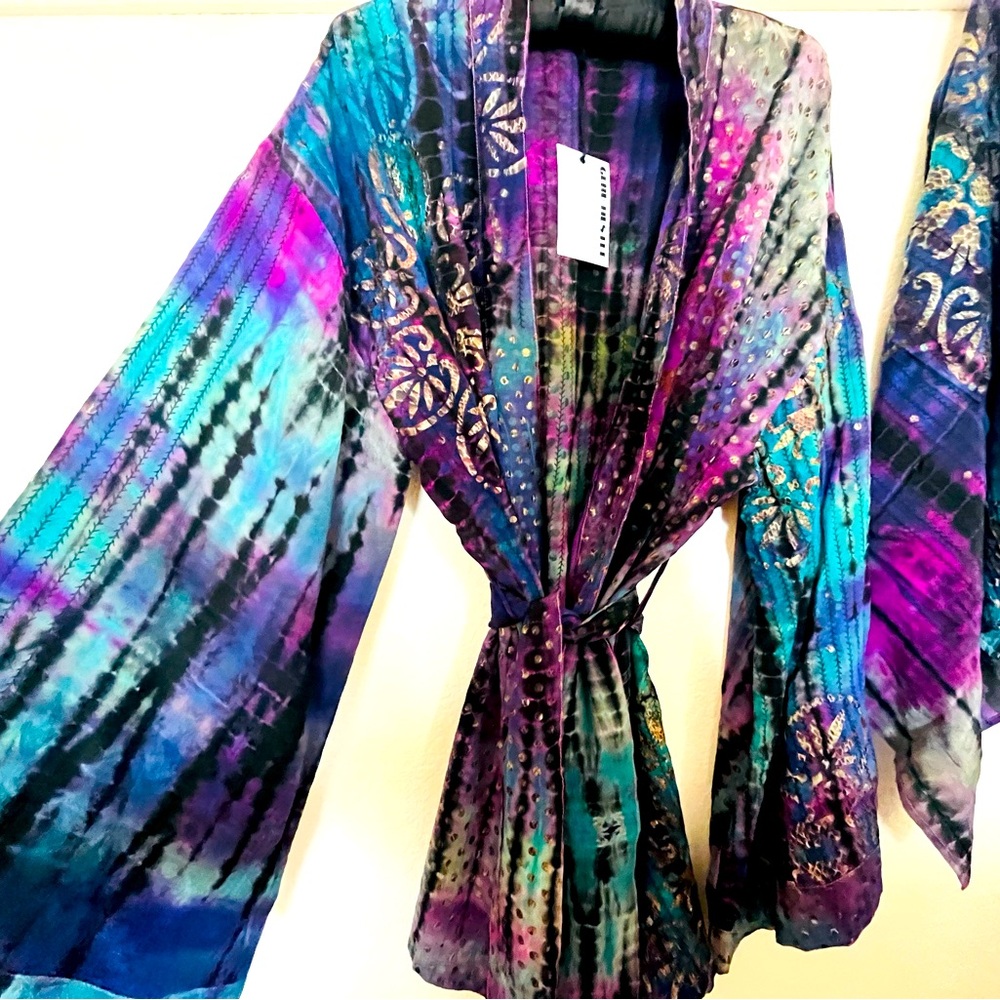 NIRVANA SILK KIMONO SET